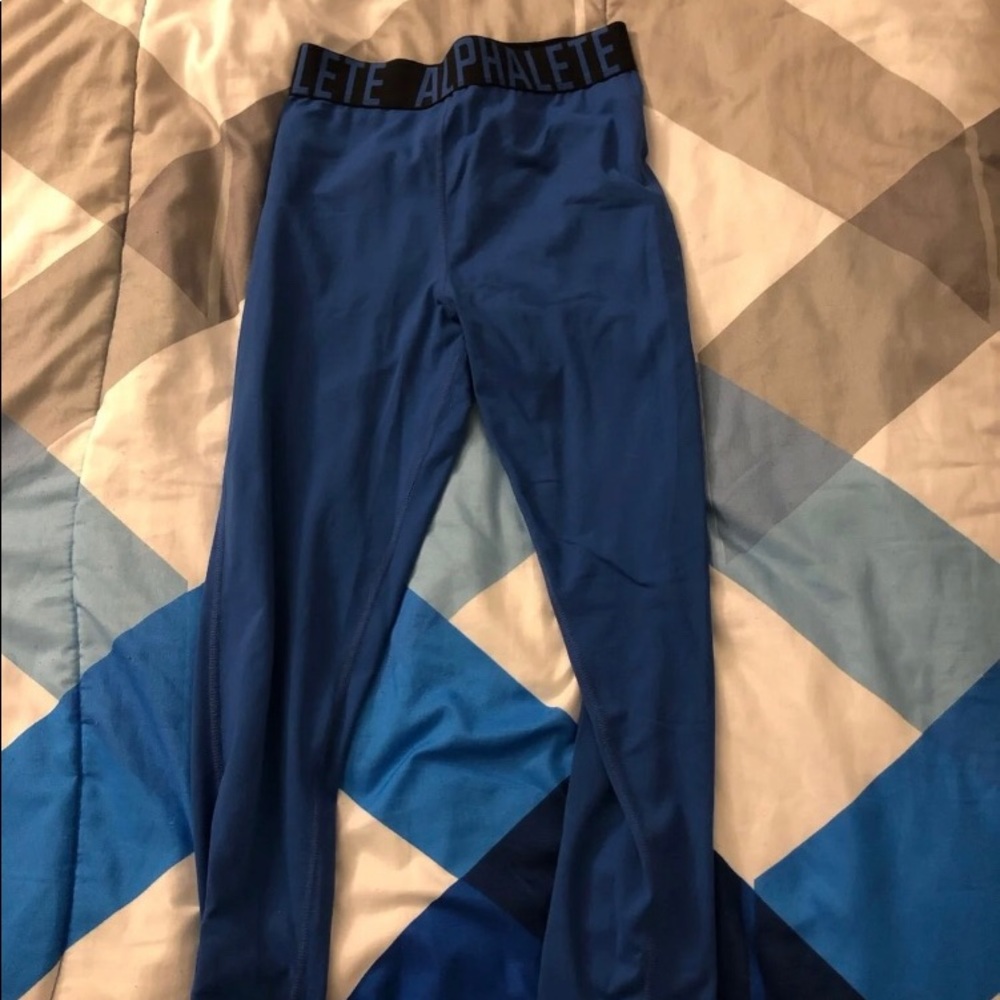Alphalete leggings